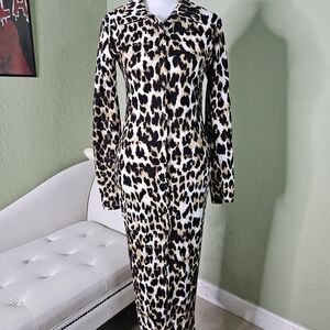Boohoo Leopard Print Long Sleeve Maxi Dress in Black, White & Tan